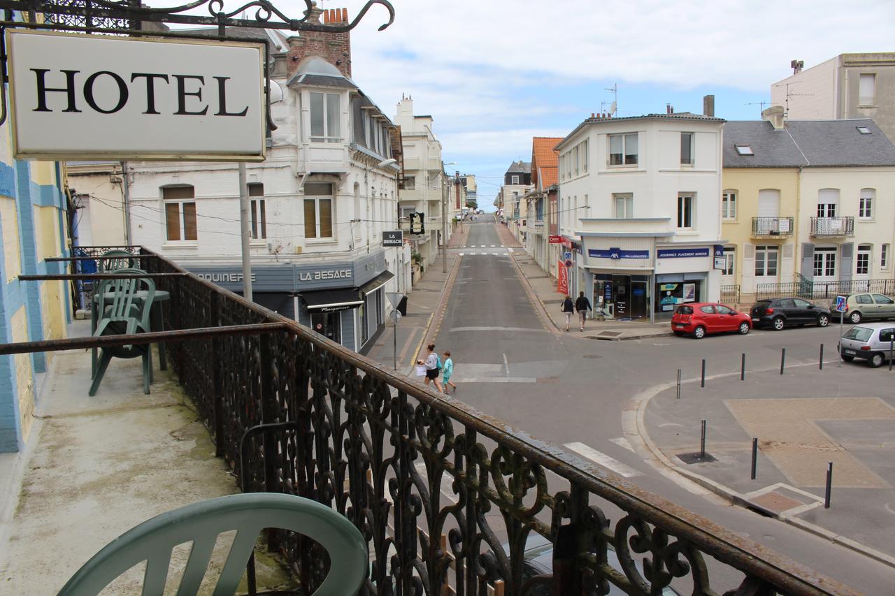 Le Voltaire Hotell Berck Exteriör bild