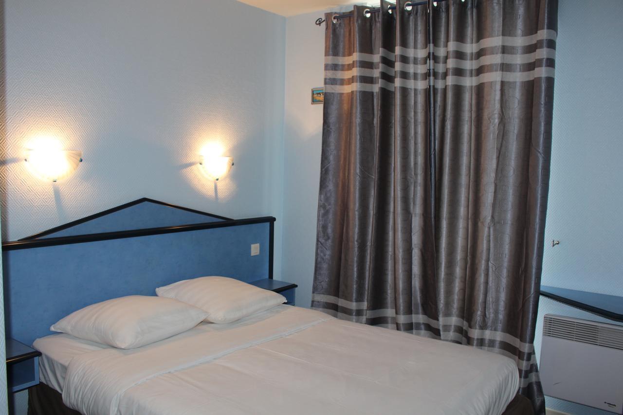 Le Voltaire Hotell Berck Exteriör bild