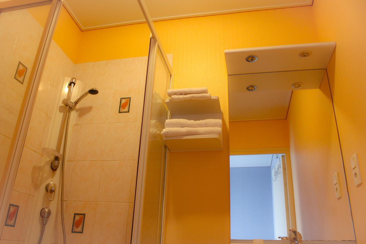 Le Voltaire Hotell Berck Exteriör bild