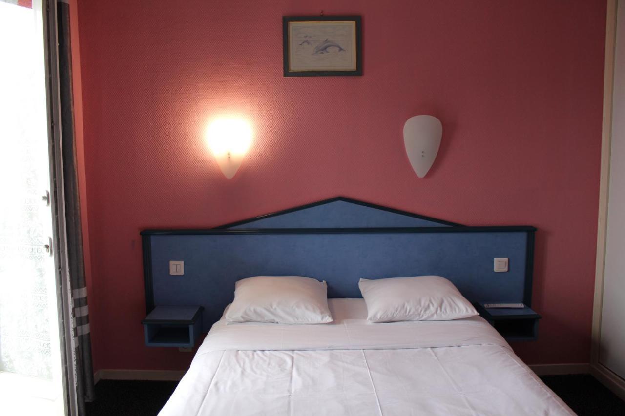 Le Voltaire Hotell Berck Exteriör bild