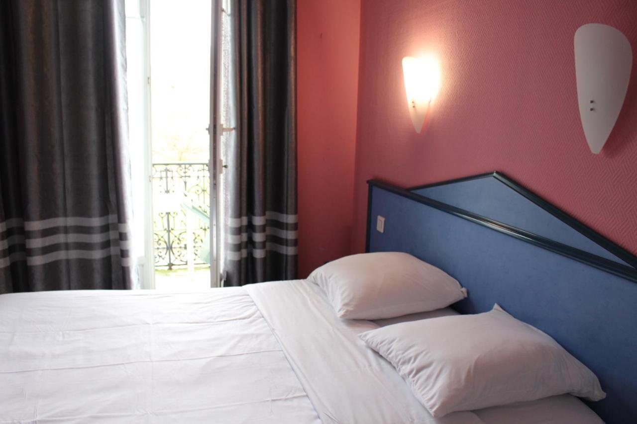 Le Voltaire Hotell Berck Exteriör bild